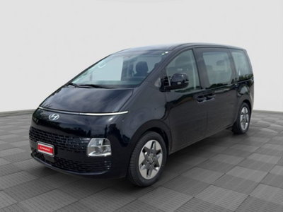 Hyundai Staria 2.2 2wd auto usata