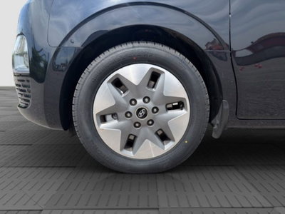 Hyundai Staria 2.2 2wd auto (17)