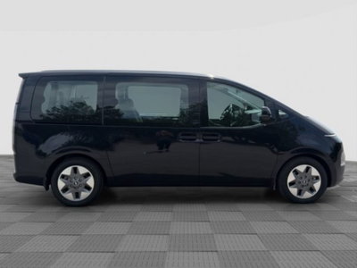Hyundai Staria 2.2 2wd auto (6)
