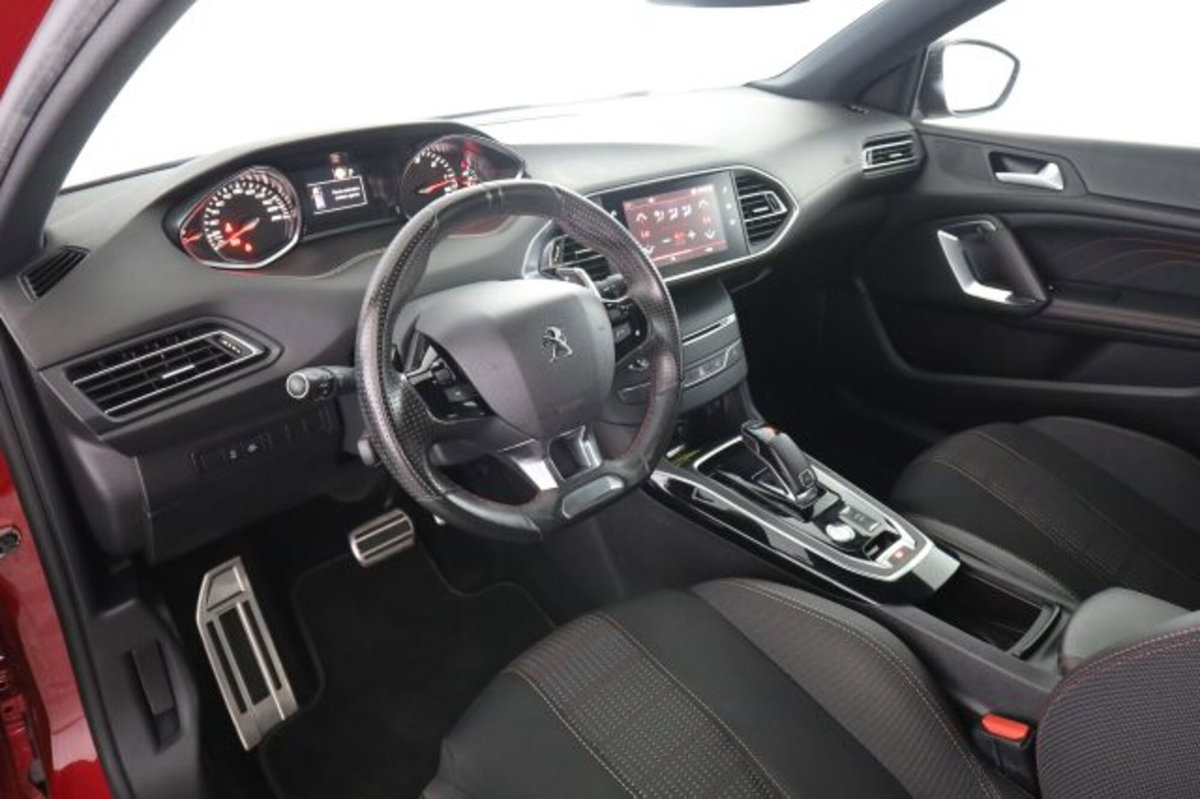 Peugeot 308 BlueHDi 130 S&S EAT8 GT Line