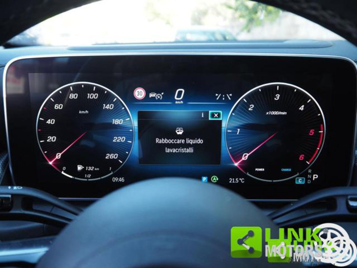 Mercedes-Benz GLC SUV 300 d AMG Line Premium Plus 4matic auto (12)