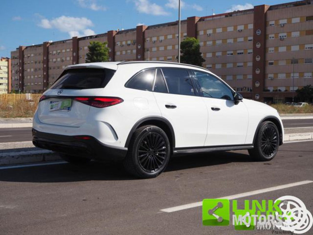 Mercedes-Benz GLC SUV 300 d AMG Line Premium Plus 4matic auto (2)