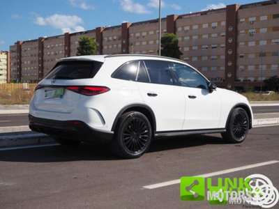 Mercedes-Benz GLC SUV 300 d AMG Line Premium Plus 4matic auto (2)