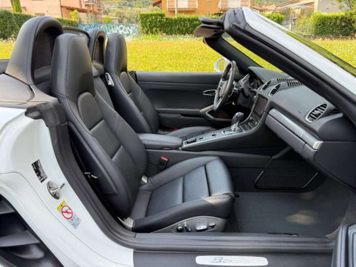 Porsche 718 Boxster  Boxster 2.0 300cv pdk (9)