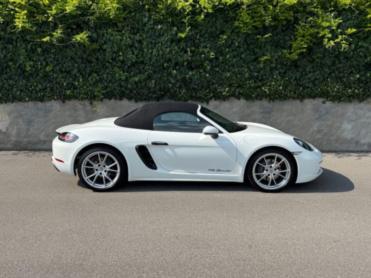 Porsche 718 Boxster  4.0 Spyder RS pdk (12)