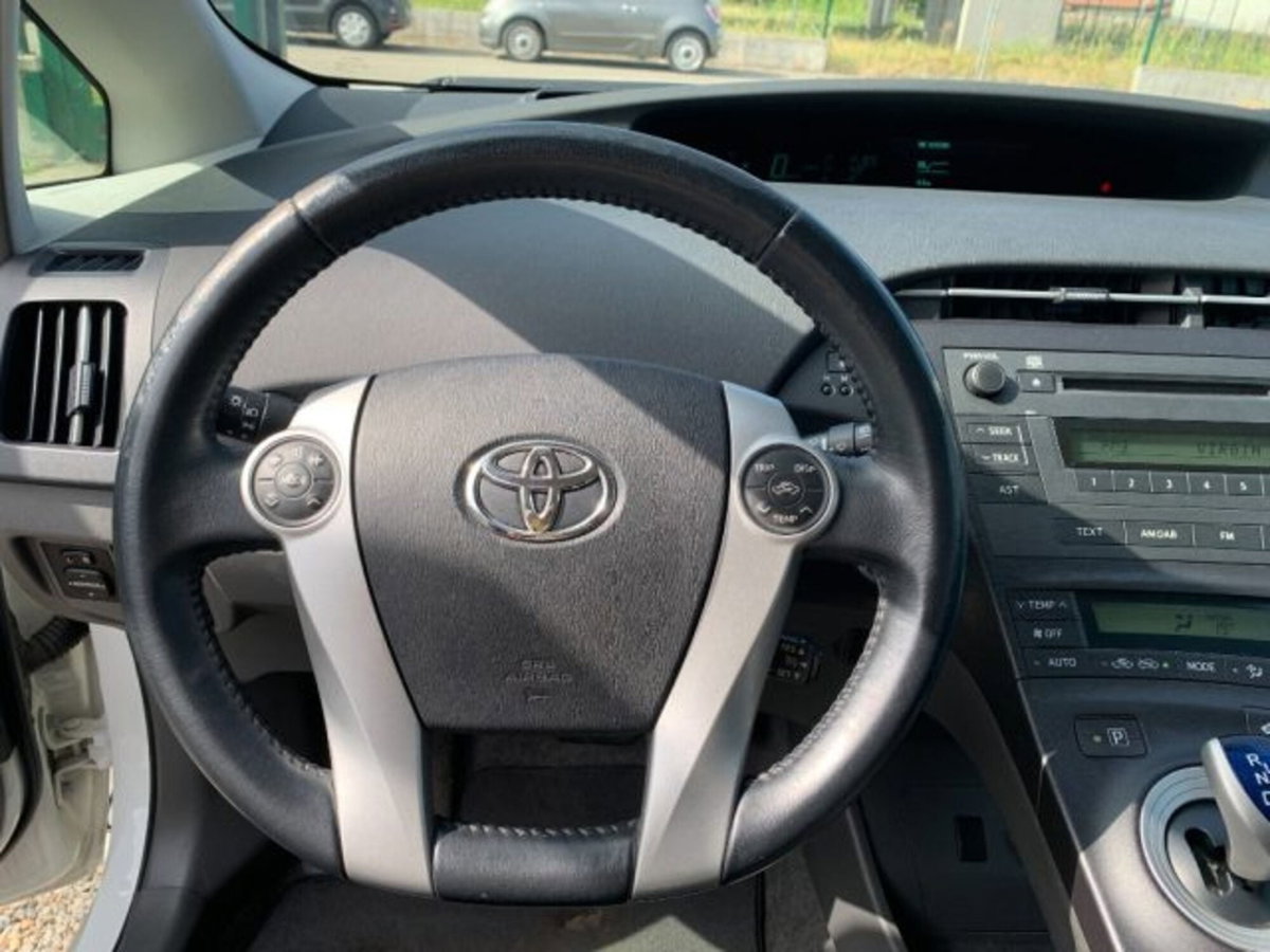 Toyota Prius 1.8 Executive (15)