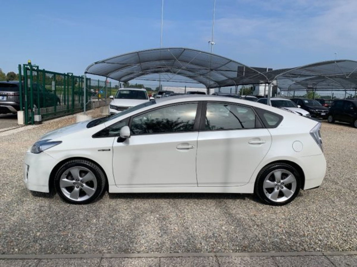 Toyota Prius 1.8 Executive (2)