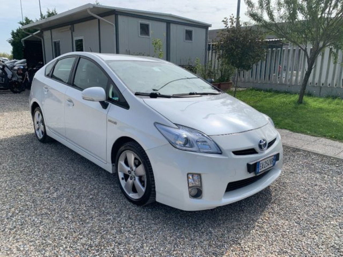 Toyota Prius 1.8 Executive (7)
