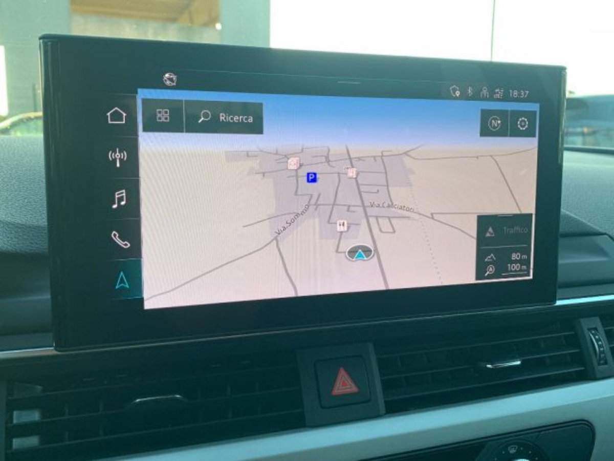 Audi A4 35 TDI/163 CV S tronic Business Advanced (18)