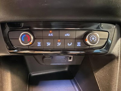Opel Corsa 1.5 D 100 CV Edition (14)