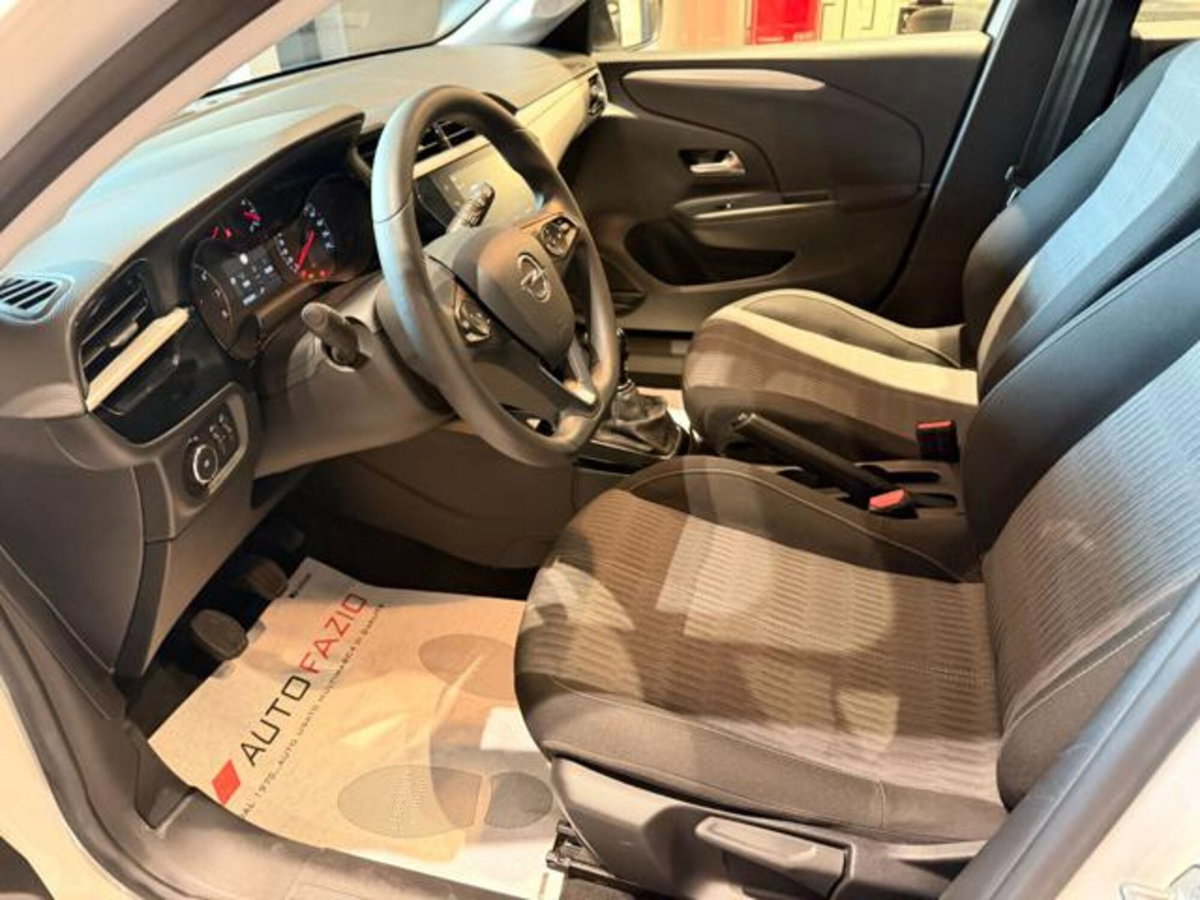 Opel Corsa 1.5 D 100 CV Edition (8)