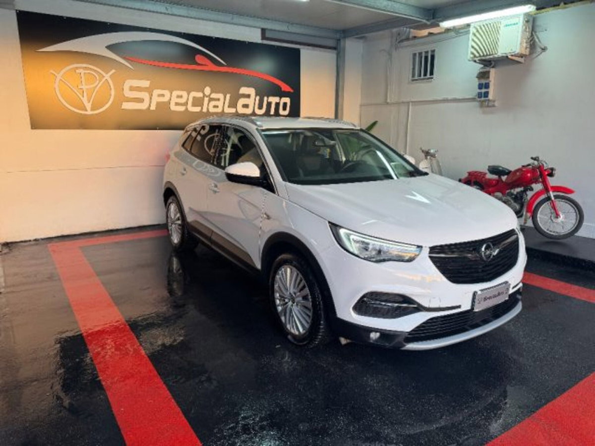 Opel Grandland X 1.5 diesel Ecotec Start&Stop Ultimate (2)
