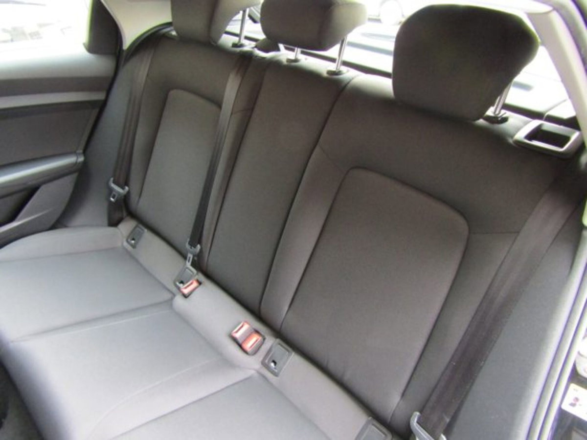 Audi A1 Sportback Sportback 25 1.0 tfsi Business (11)