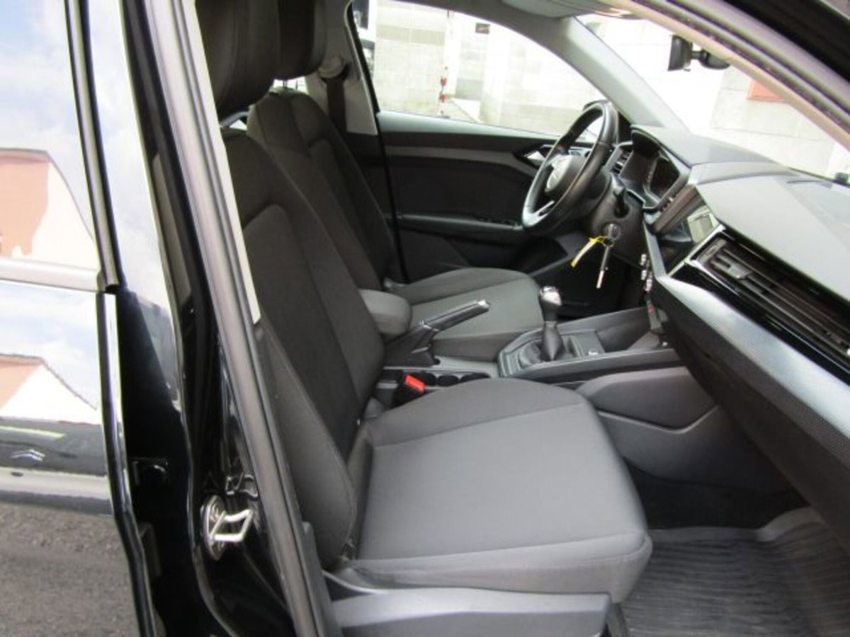 Audi A1 Sportback Sportback 25 1.0 tfsi Business (13)