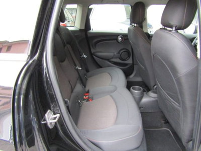 MINI Mini 1.5 One D Business 5 porte (11)