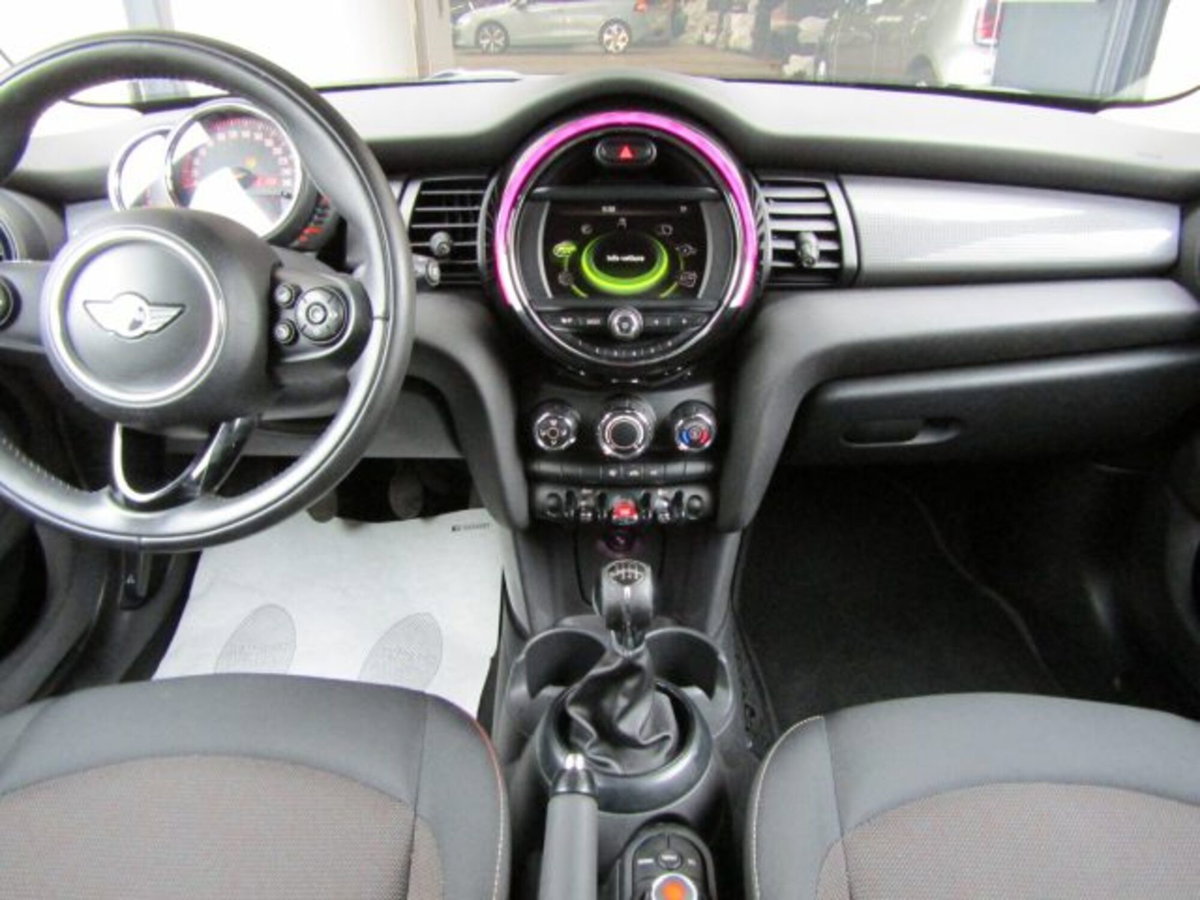 MINI Mini 1.5 One D Business 5 porte (17)