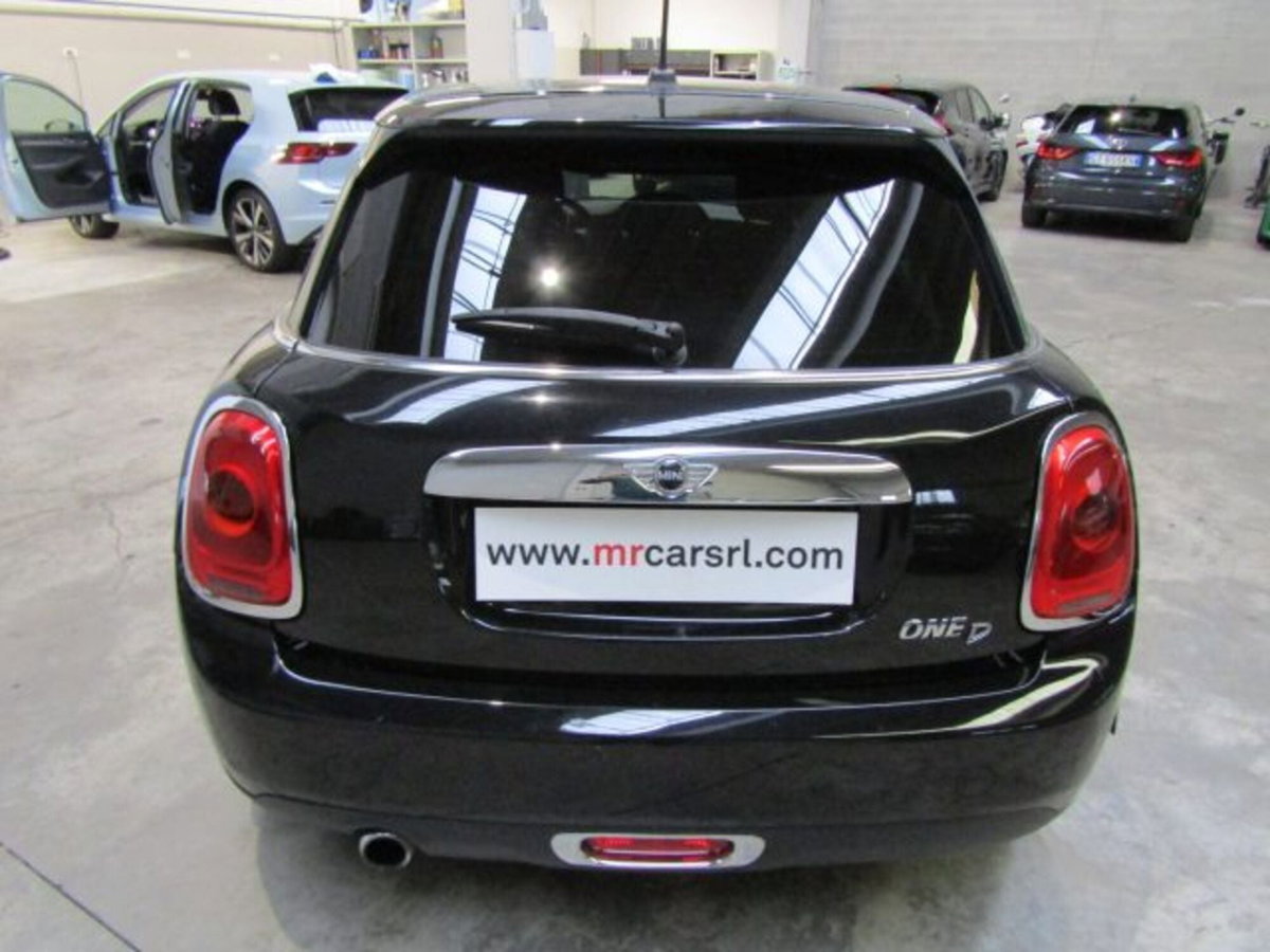MINI Mini 1.5 One D Business 5 porte (5)