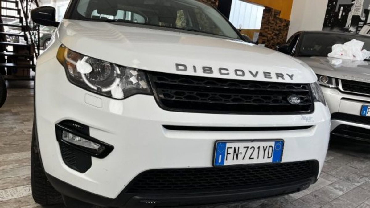 Land Rover Discovery Sport 2.0 TD4 150 CV Pure (2)