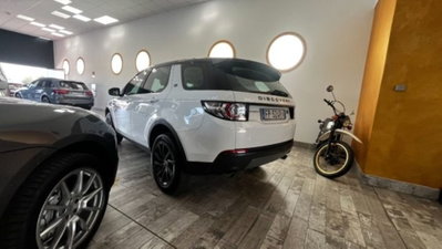 Land Rover Discovery Sport 2.0 eD4 150 CV 2WD SE (4)