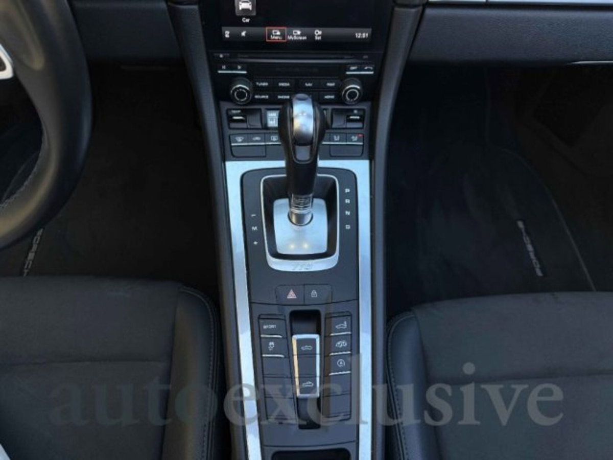 Porsche 718 Boxster  Boxster 2.0 T (14)