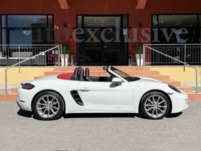 Porsche 718 Boxster  Boxster 2.0 T (2)