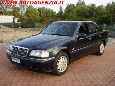 Mercedes-Benz Classe C 250 turbodiesel cat Elegance (2)