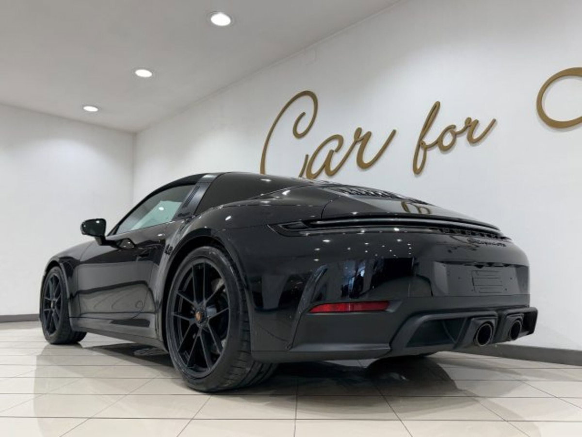 Porsche 911 Cabrio Targa 3.6 4 GTS auto (14)