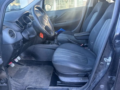 Fiat Punto Evo 1.4 5 porte Emotion GPL (12)