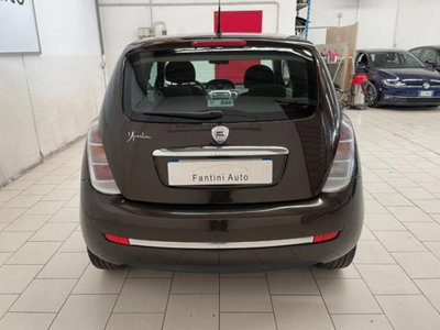 Lancia Ypsilon 1.2 New Oro (4)