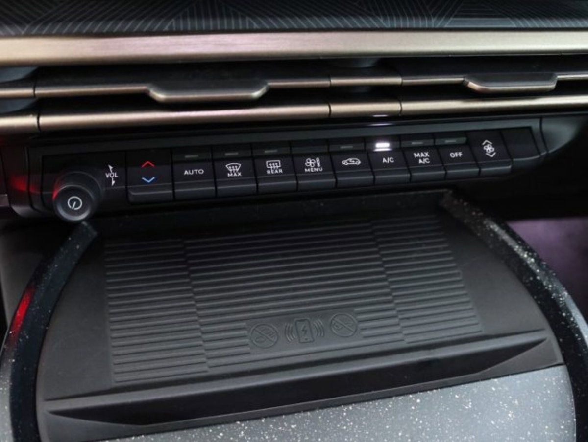 Lancia Ypsilon 1.2 LX 100cv (20)