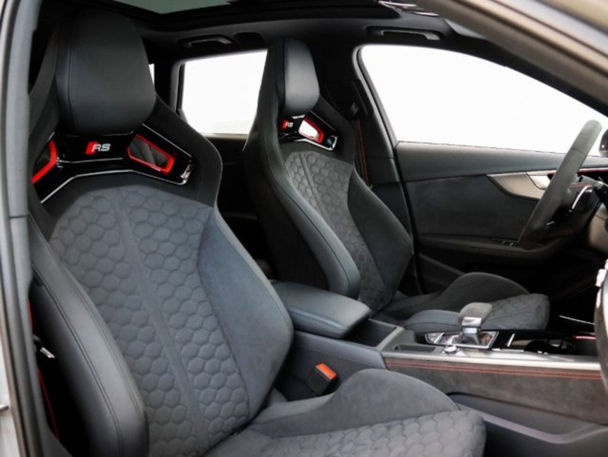 Audi RS 4 Avant 4 (11)