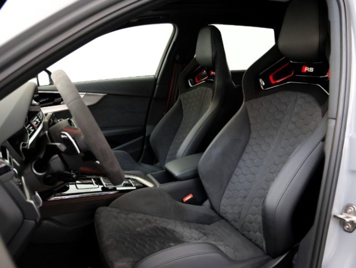 Audi RS 4 Avant 4 (8)