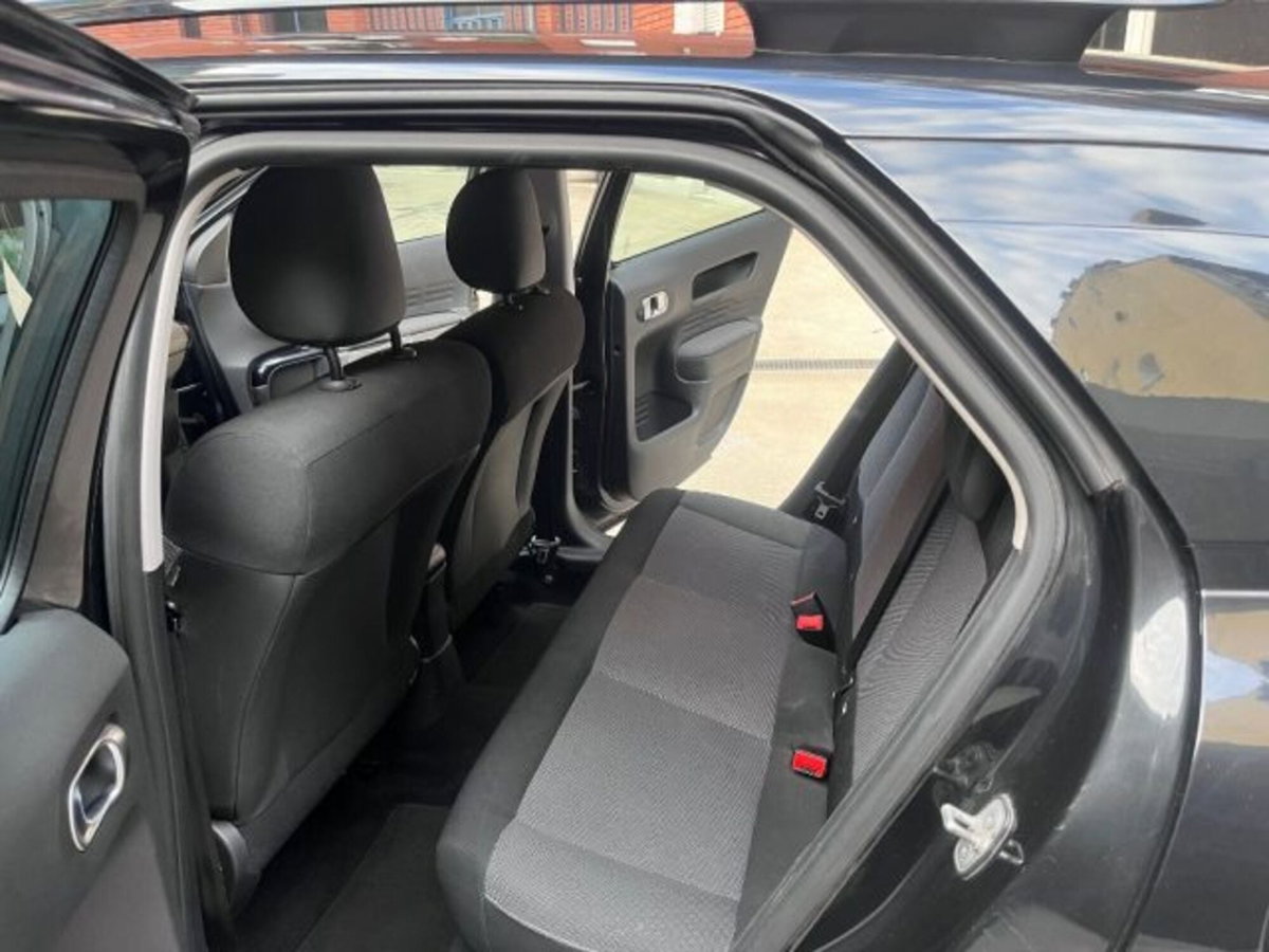 Citroen C4 Cactus BlueHDi 100 Feel (6)