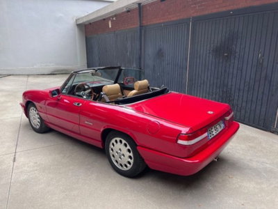 Alfa Romeo Spider 2.0i (12)