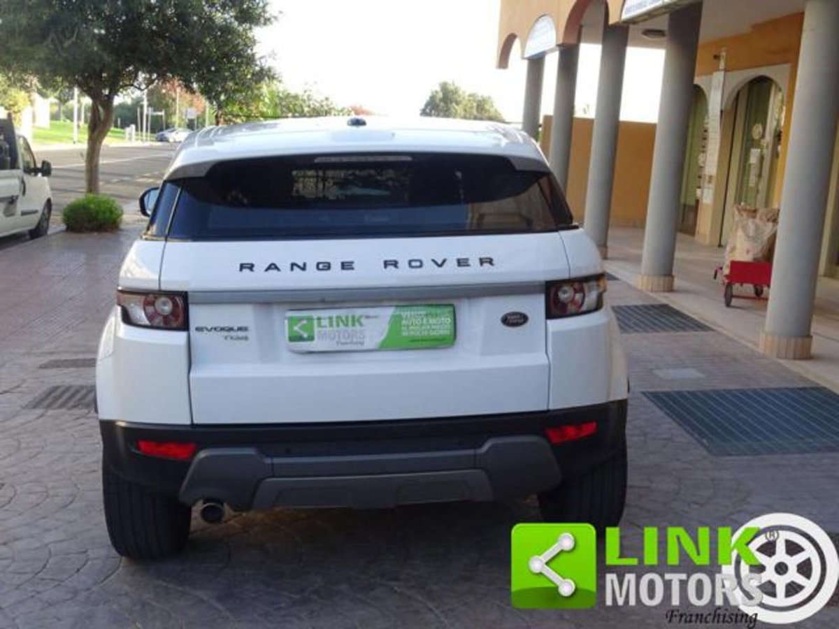 Land Rover Range Rover Evoque 2.2 TD4 5p. Pure (5)