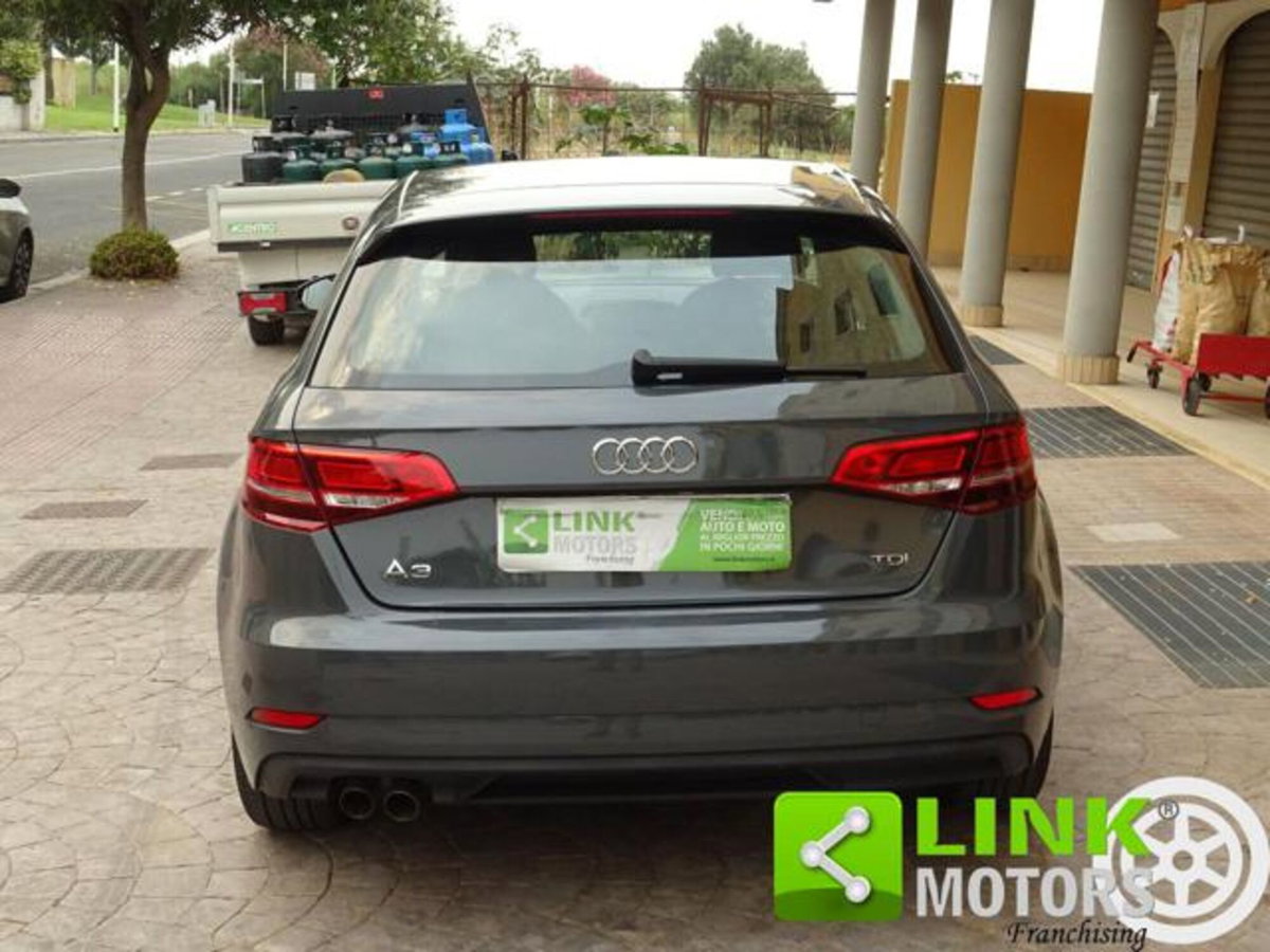 Audi A3 Sportback 2.0 TDI 150 CV clean diesel Attraction (5)