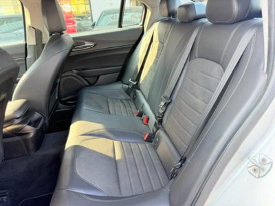 Alfa Romeo Giulia 2.2 Turbodiesel 150 CV AT8 Super (7)