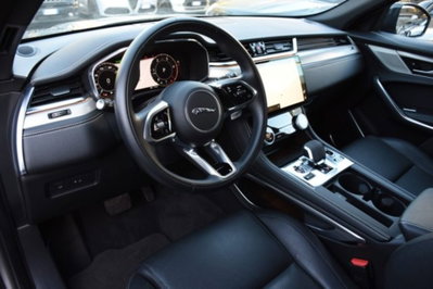 Jaguar F-Pace 2.0 D 163 CV AWD aut. R-Dynamic S (5)