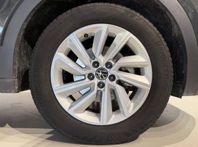 Volkswagen T-Cross 1.0 TSI 110 CV DSG Advanced (9)