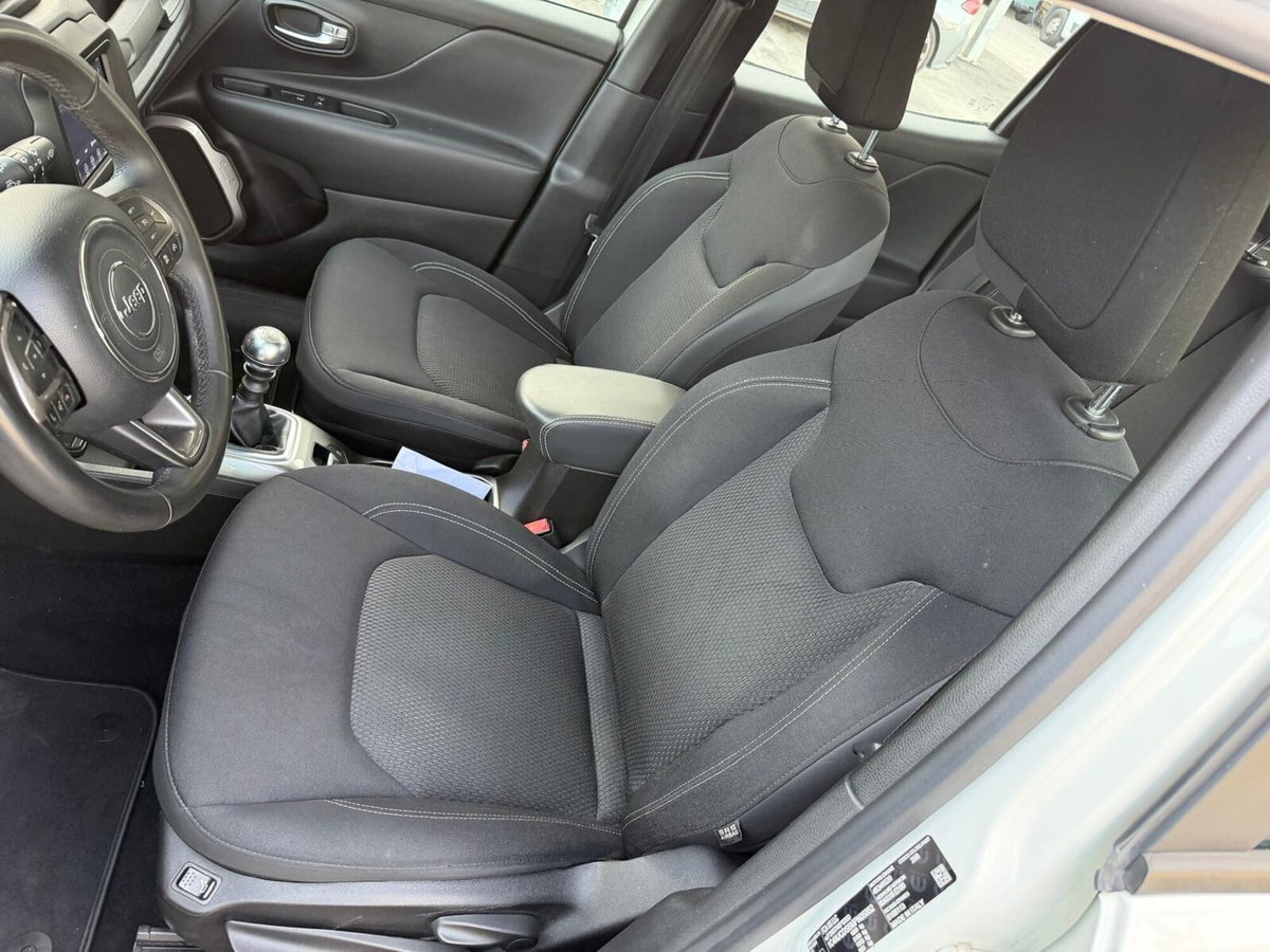 Jeep Renegade 1.6 Mjt 130 CV Limited (11)