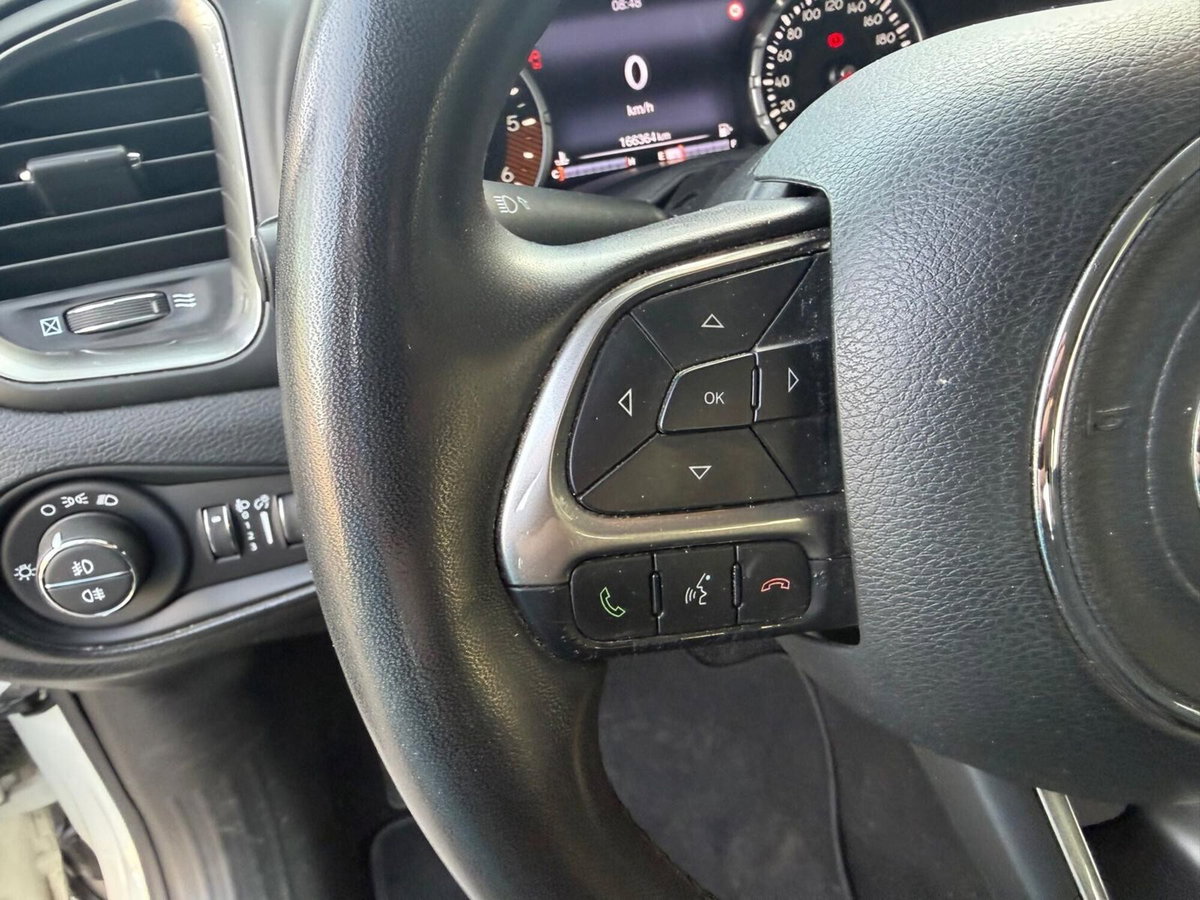 Jeep Renegade 1.6 Mjt 130 CV Limited (13)