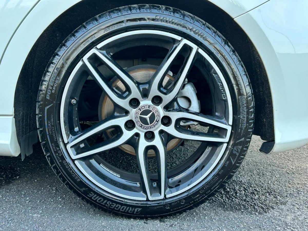 Mercedes-Benz Classe A 180 d Automatic Premium (9)