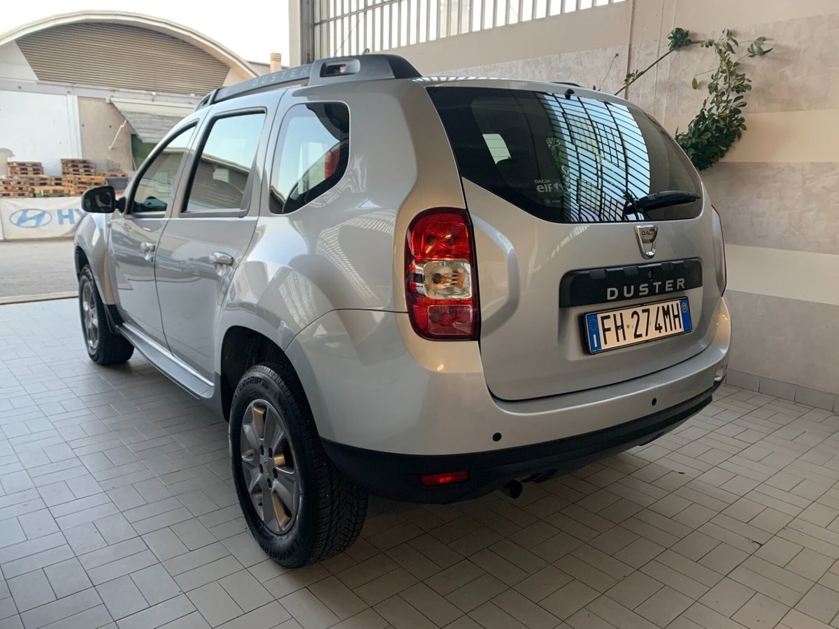 Dacia Duster 1.5 dCi 110CV Start&Stop 4x2 Lauréate (3)
