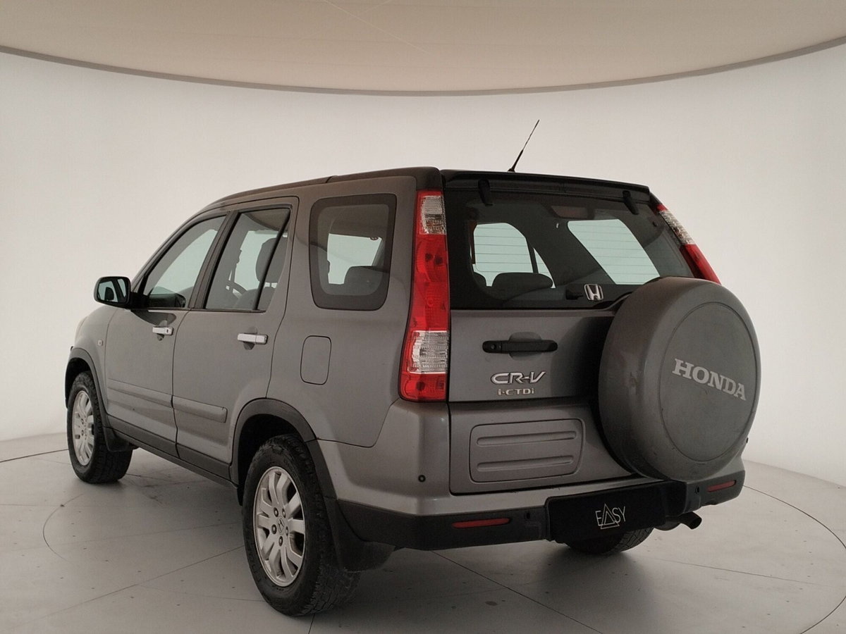 Honda CR-V 2.2 16V i-CTDi LS (3)