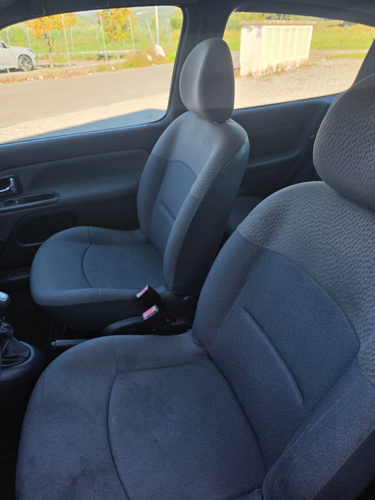 Renault Clio 1.2 16V cat 3 porte Confort Authentique (12)