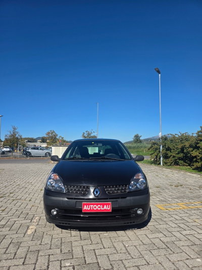 Renault Clio 1.2 16V cat 3 porte Confort Authentique (3)