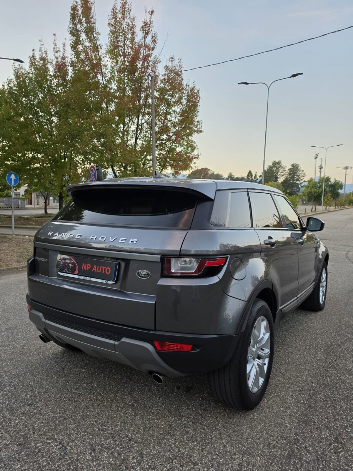 Land Rover Range Rover Evoque 2.0 TD4 150 CV 5p. HSE Dynamic (8)