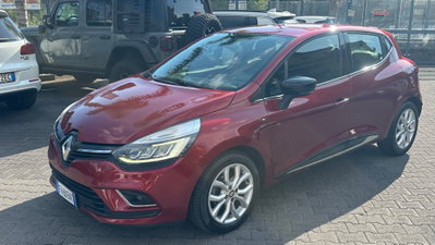 Renault Clio dCi 8V 75 CV 5 porte Moschino Life (2)