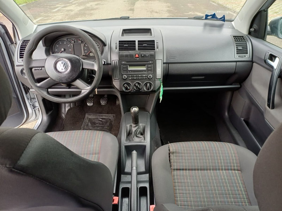 Volkswagen Polo 1.2 12V 3p. Trendline (5)