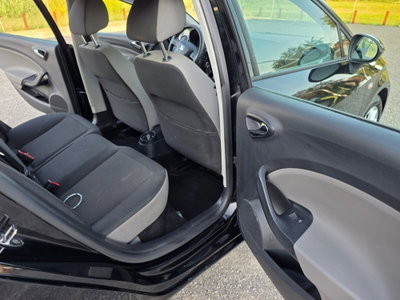 SEAT Ibiza 1.4 16V 3p. Stylance DUAL (6)